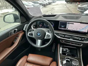 BMW X5 xDrive50e PHEV 25 7kWh Aut. M-Paket  Panor...