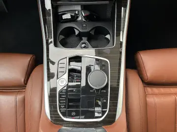 BMW X5 xDrive50e PHEV 25 7kWh Aut. M-Paket  Panor...