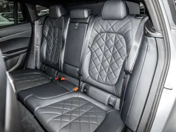 BMW X6 xDrive40d M Sport PANO ACC AHK RFK NAVI LED