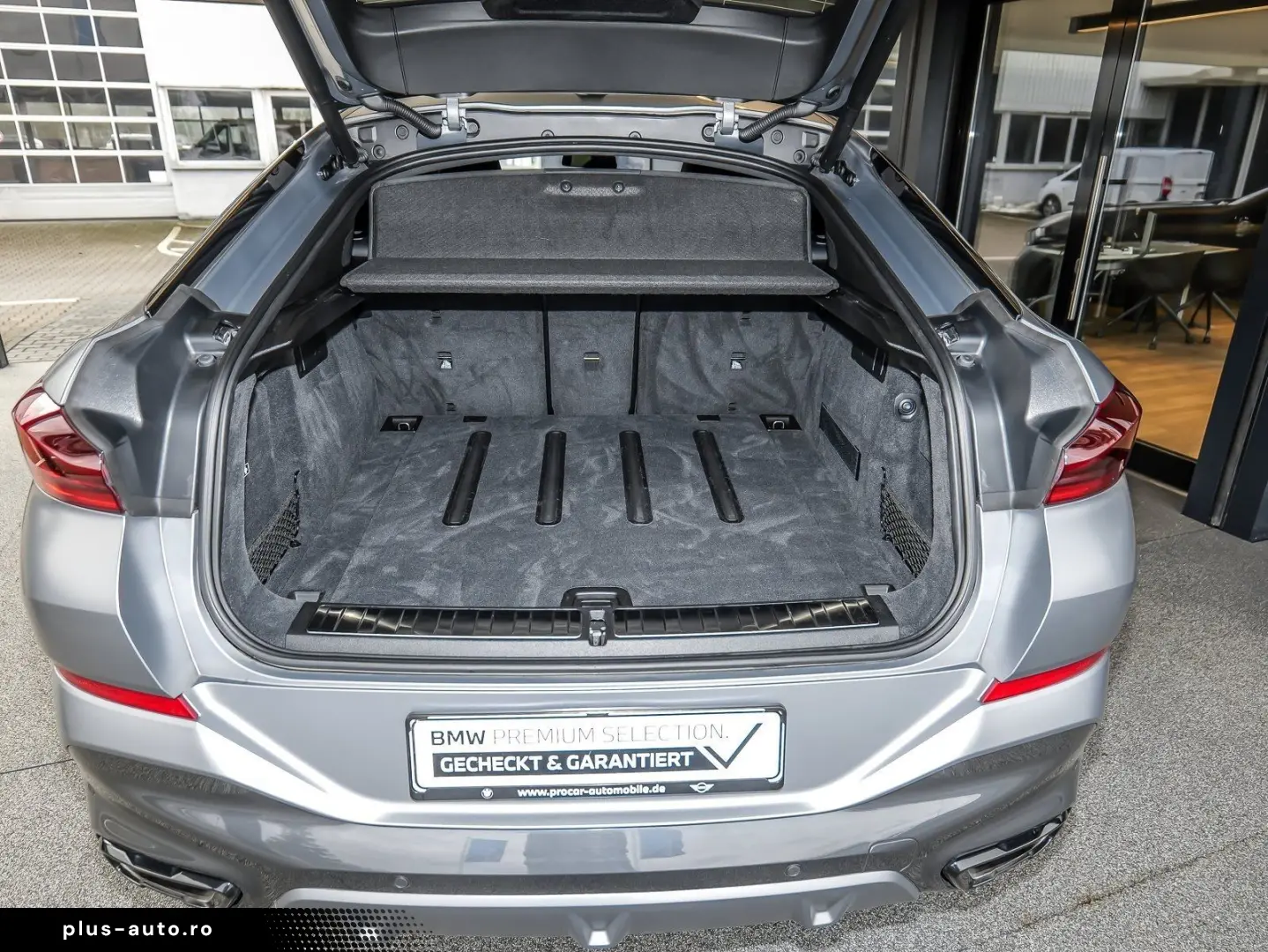 BMW X6 xDrive40d M Sport PANO ACC AHK RFK NAVI LED