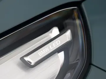 BMW X1 xDrive23d M Sport PANO ACC RFK AHK 18  8-fach