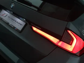 BMW X1 xDrive23d M Sport PANO ACC RFK AHK 18  8-fach