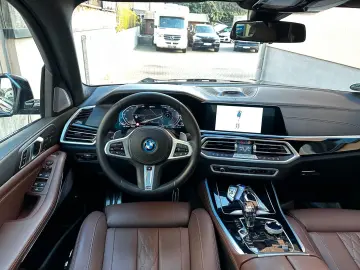 BMW X5 xDr45e M Sport PANO-SKY B&W 3xTV Sitzkl 360
