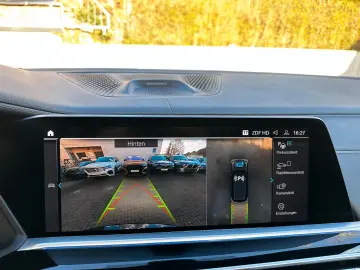 BMW X5 xDr45e M Sport PANO-SKY B&W 3xTV Sitzkl 360