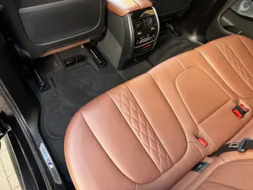 BMW X5 xDr45e M Sport PANO-SKY B&W 3xTV Sitzkl 360