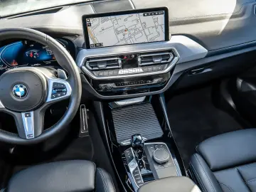 BMW X3 xDrive30d M Sport HUD PANO ACC AHK RFK NAVI