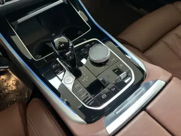 BMW X5 xDrive45e AHK HUD Pan.Glasdach LKH