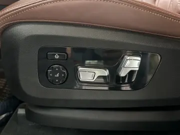 BMW X5 xDrive45e AHK HUD Pan.Glasdach LKH