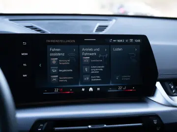 BMW X1 xDrive30e xDrive.M Sport.Frozen Grey