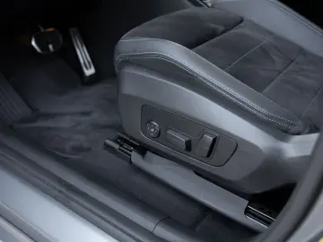 BMW X1 xDrive30e xDrive.M Sport.Frozen Grey