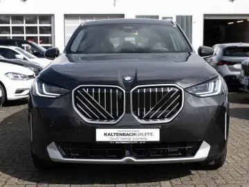 BMW X3 xDrive 30e 360  LED ACC NAVI H K KAMERA SHZ