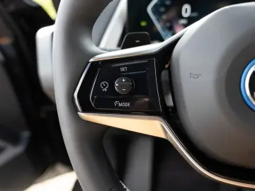 BMW X3 xDrive 30e 360  LED ACC NAVI H K KAMERA SHZ