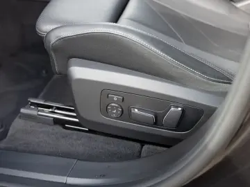 BMW X3 xDrive 30e 360  LED ACC NAVI H K KAMERA SHZ