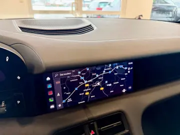 PORSCHE Taycan Panorama Keyless 75 JahrePaket APPROVED