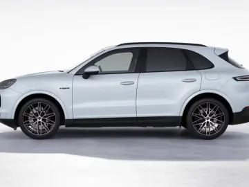 Porsche Cayenne E-Hybrid InnoDrive Soft-Close BOSE