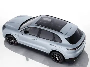 Porsche Cayenne E-Hybrid InnoDrive Soft-Close BOSE