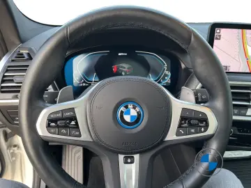 BMW X3 xDrive30e M Sport 20  AHK Pano Memory HIFI