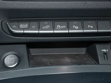 AUDI Q5 55 TFSI e quattro S line OLED Pano Kamera 21'