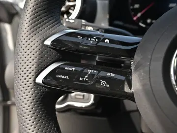 MERCEDES-BENZ CLA 250 e SB Special Ed. AMG Line Spec…