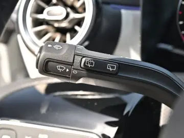 MERCEDES-BENZ CLA 250 e SB Special Ed. AMG Line Spec…