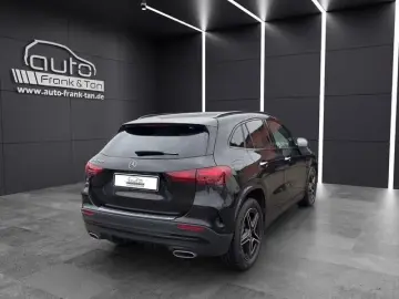 MERCEDES-BENZ GLA 250 e  AMG Hybrid Ambiente Kamera CarPlay