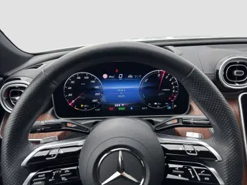 MERCEDES-BENZ C 300 e AMG AHK Digi-Light Pano Burmes&hellip;