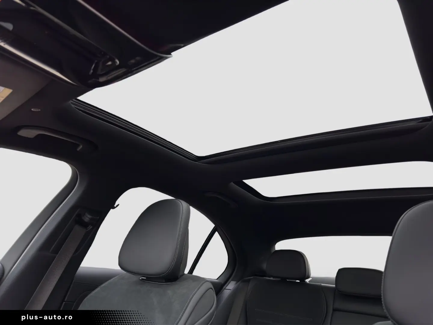 MERCEDES-BENZ C 300 e AMG AHK Digi-Light Pano Burmes&hellip;