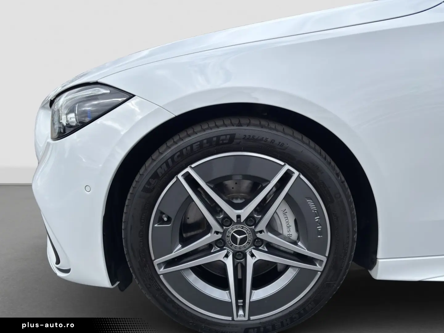 MERCEDES-BENZ C 300 e AMG AHK Digi-Light Pano Burmes&hellip;