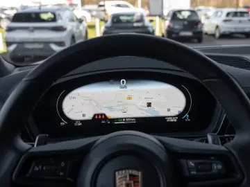 Porsche Cayenne E-Hybrid HA-Lenkung InnoDrive