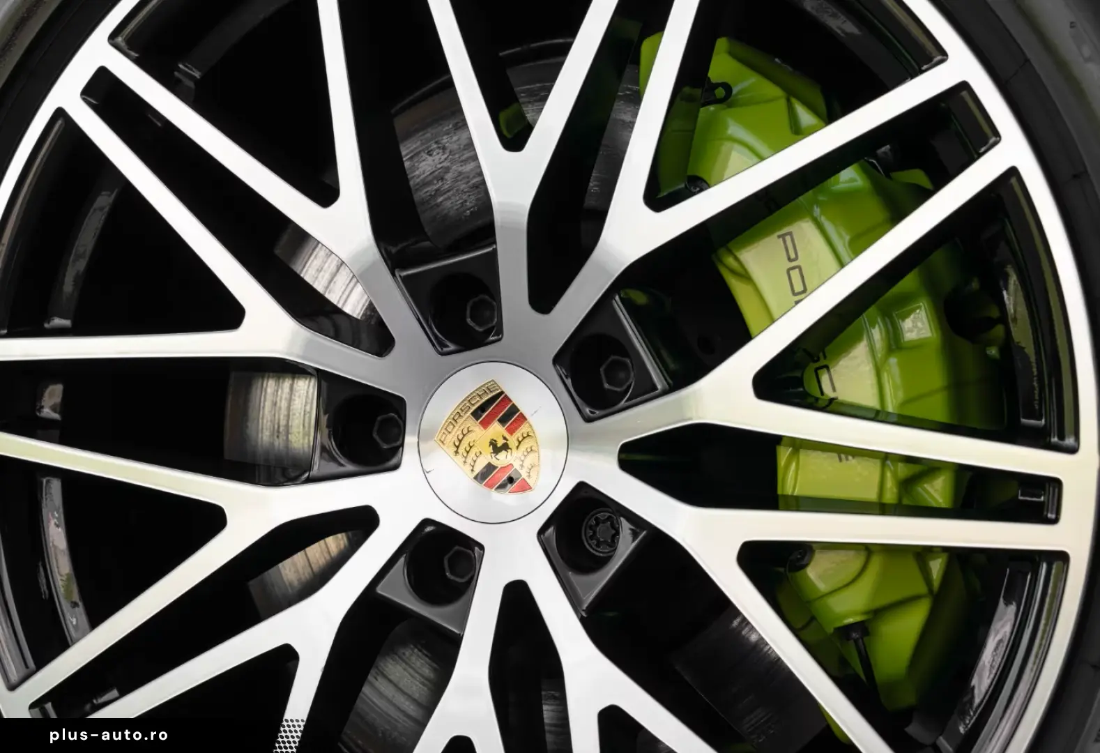 Porsche Cayenne E-Hybrid HA-Lenkung InnoDrive