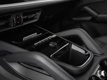 Porsche Cayenne E-Hybrid HA-Lenkung InnoDrive