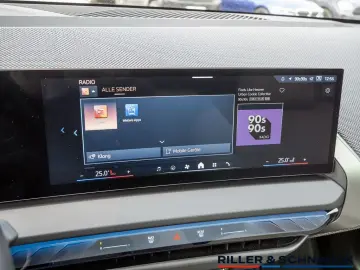 BMW X3 xDr20d  MSp 360  VentilatedSeats Panoramic H&K