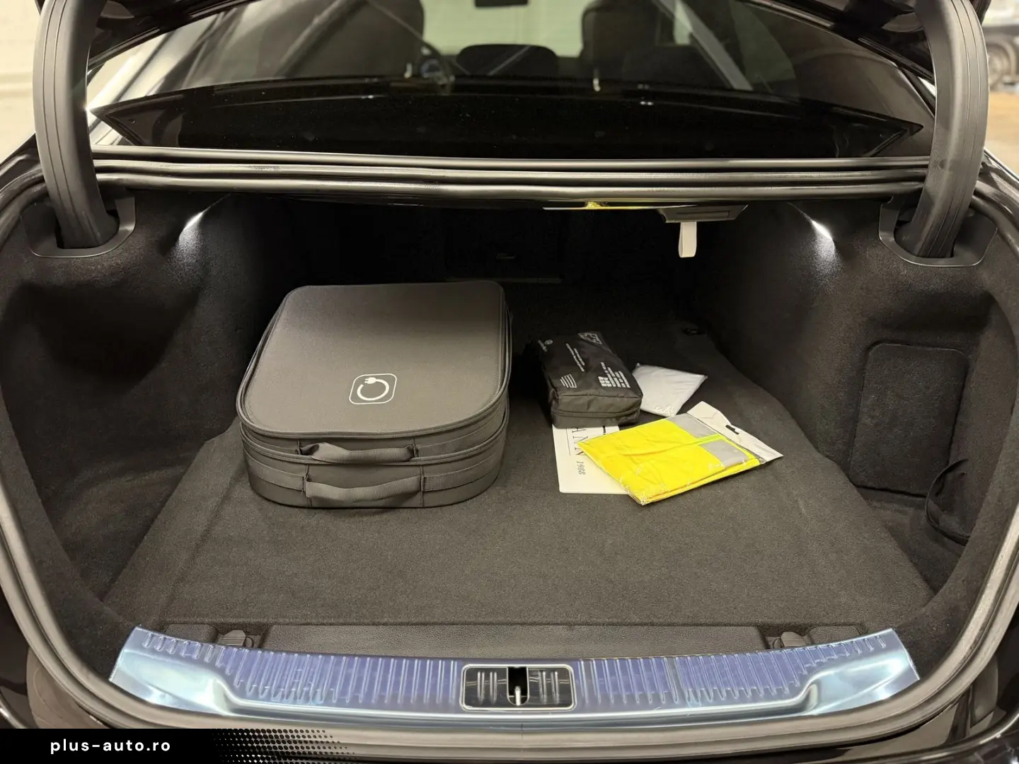 MERCEDES-BENZ S 450 e 9G-TRONIC  Airmatic  TOTW.  PANO  HUD