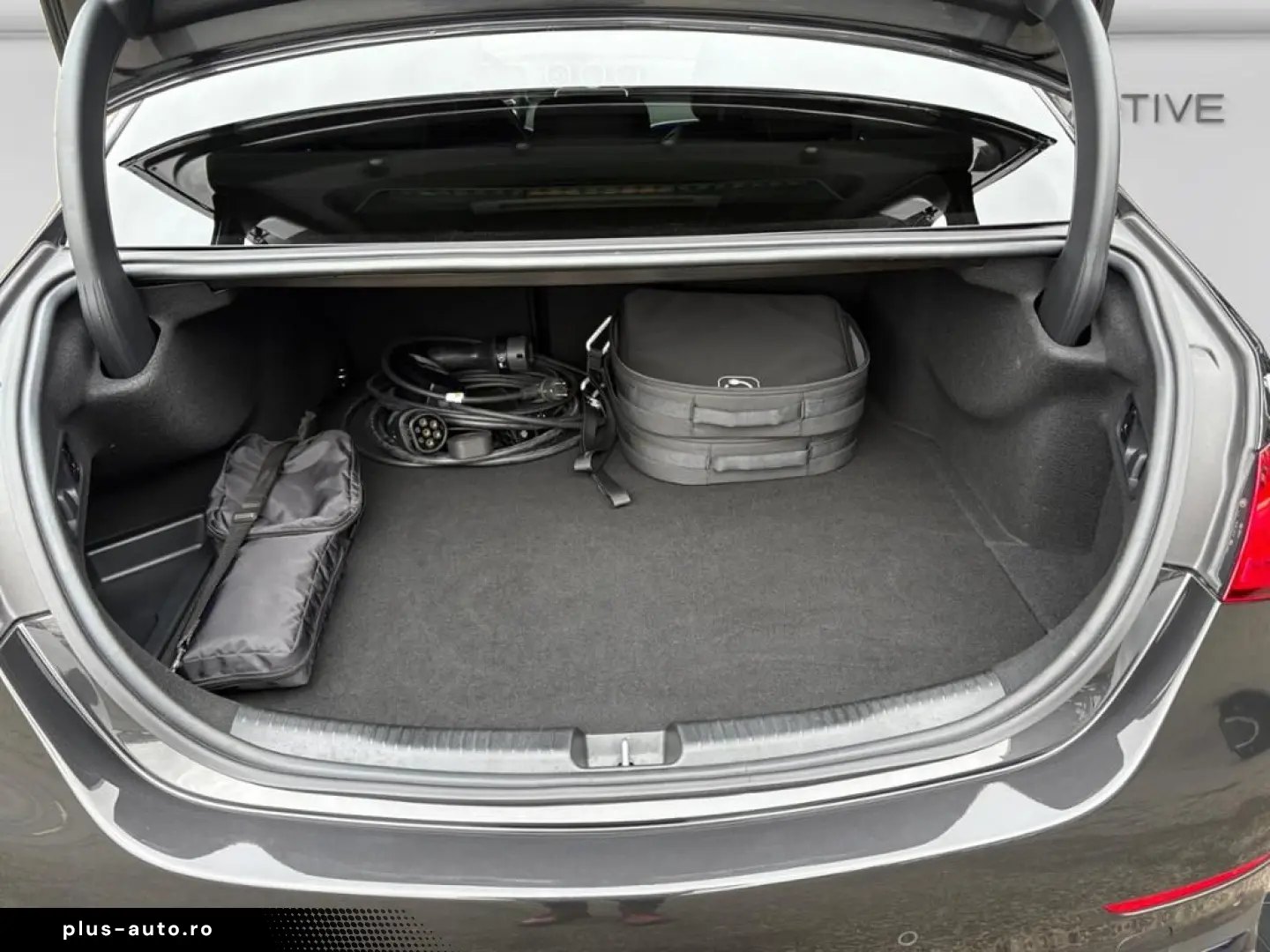 MERCEDES-BENZ C 300e 4M AMG NIGHT DIGLI DISTR 360  M&hellip;