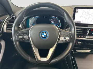 BMW X3 xDrive30e