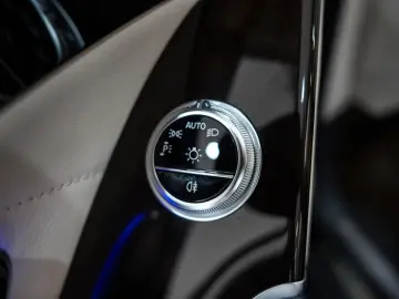 MERCEDES-BENZ S 580 Lim. 4Matic AIRMATIC PANO BURMES&hellip;