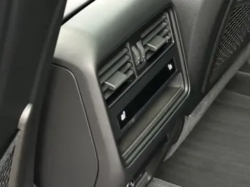 Porsche Cayenne E-Hybrid PANO BOSE SHZ