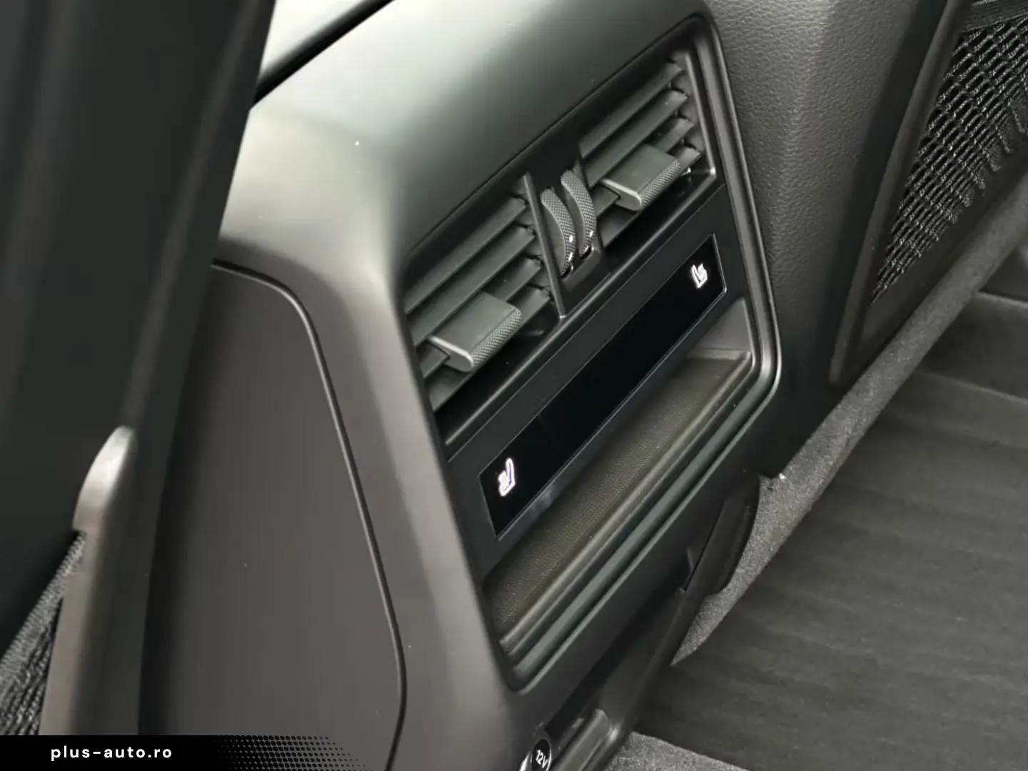 Porsche Cayenne E-Hybrid PANO BOSE SHZ