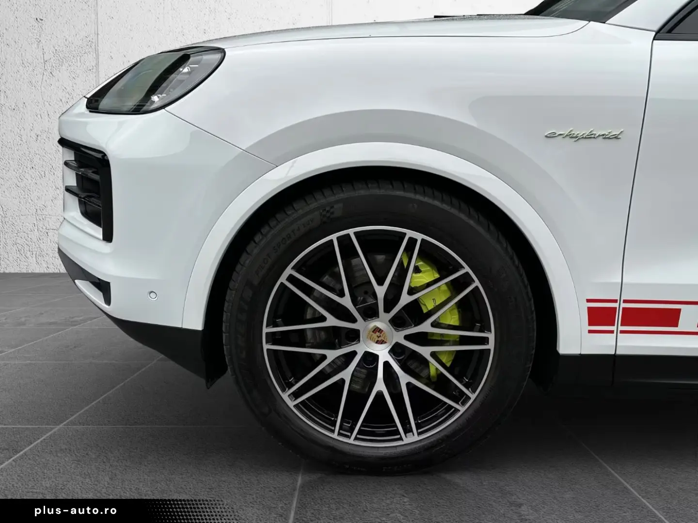 Porsche Cayenne E-Hybrid PANO BOSE SHZ