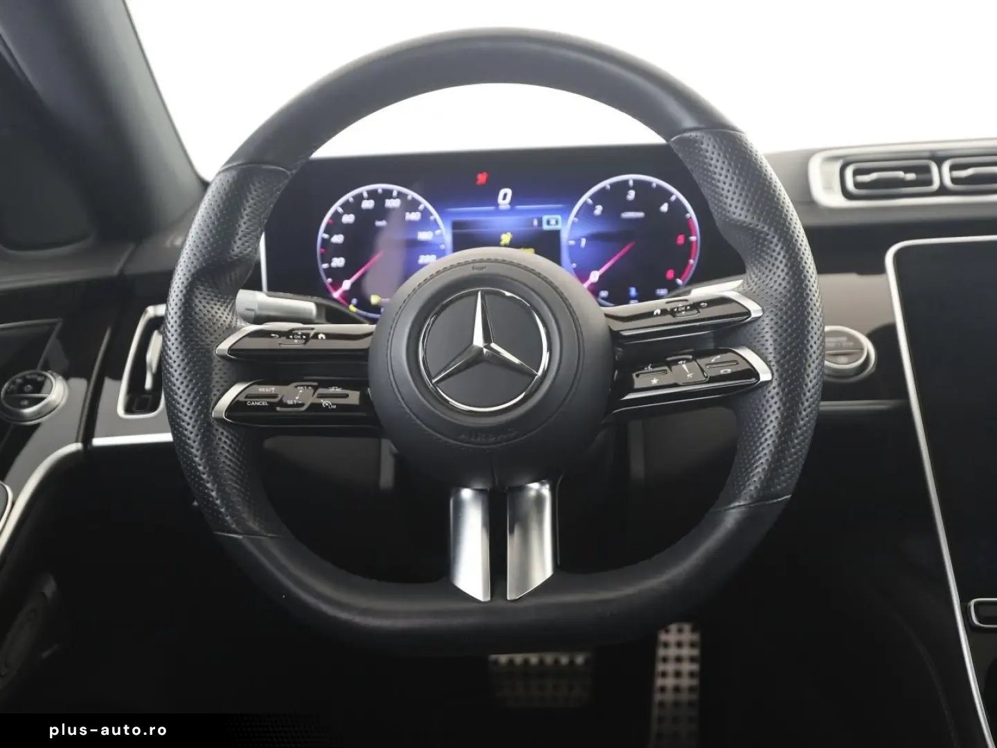 MERCEDES-BENZ S 400 d 4M AMG Pano Distronic Airmatic HUD