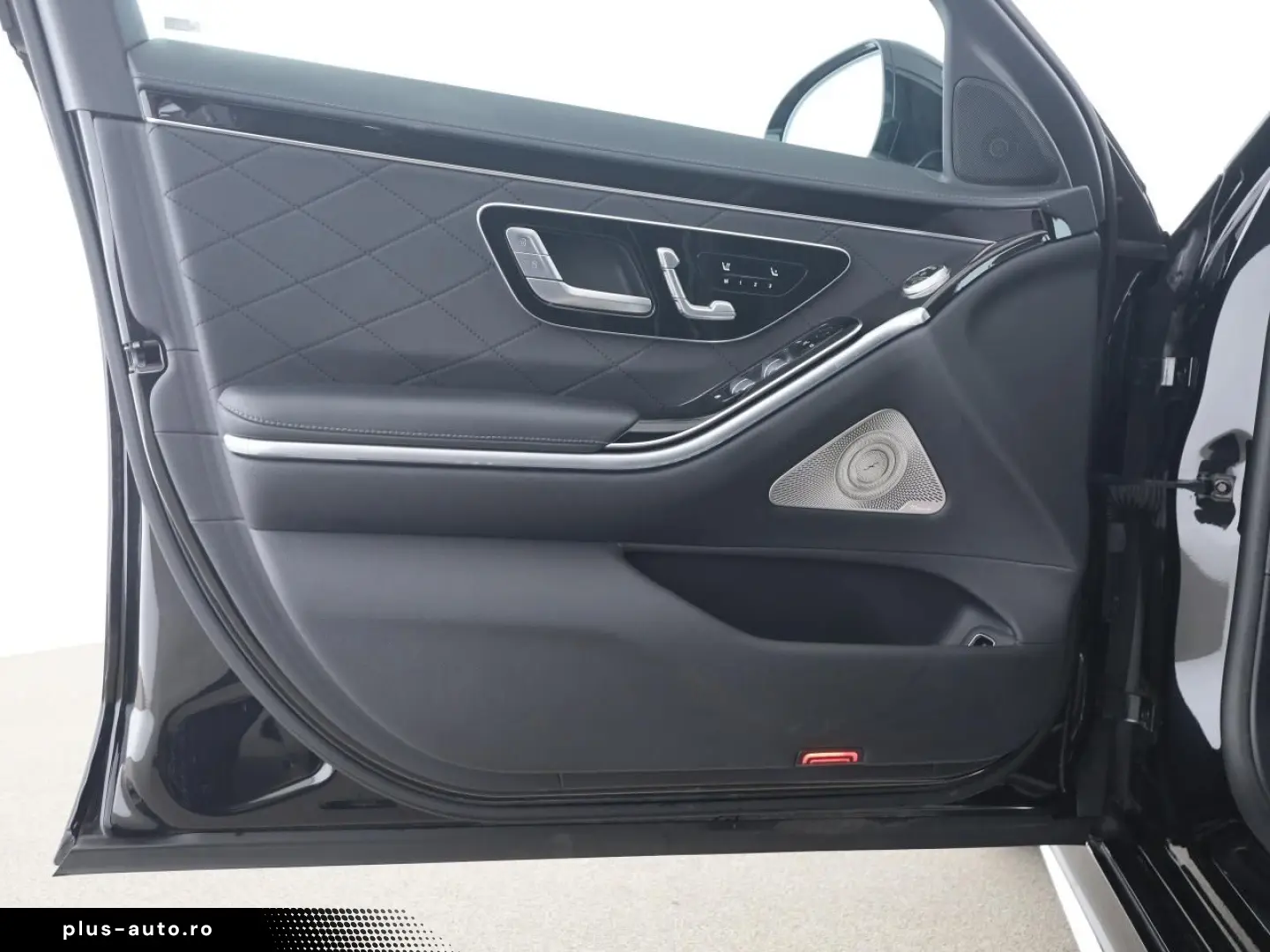 MERCEDES-BENZ S 400 d 4M AMG Pano Distronic Airmatic HUD