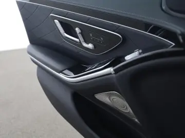 MERCEDES-BENZ S 400 d 4M AMG Pano Distronic Airmatic HUD