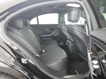 MERCEDES-BENZ S 400 d 4M AMG Pano Distronic Airmatic HUD