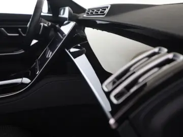MERCEDES-BENZ S 400 d 4M AMG Pano Distronic Airmatic HUD