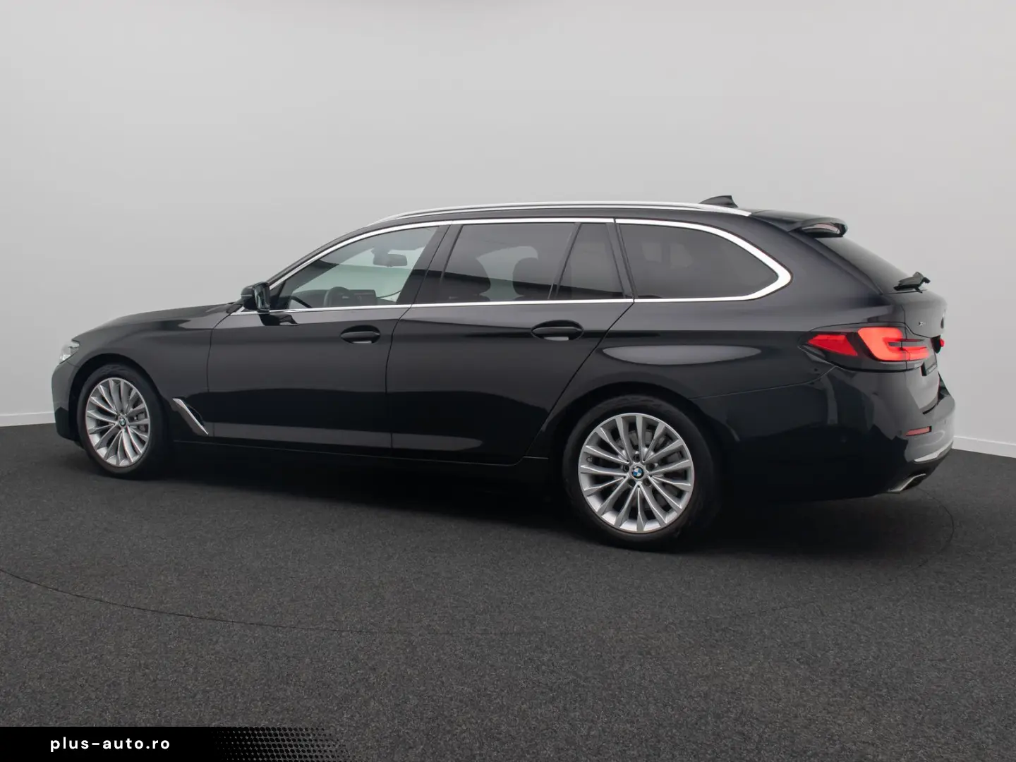 BMW 530d xD Luxury Line DAB HUD Kamera Sport Alarm