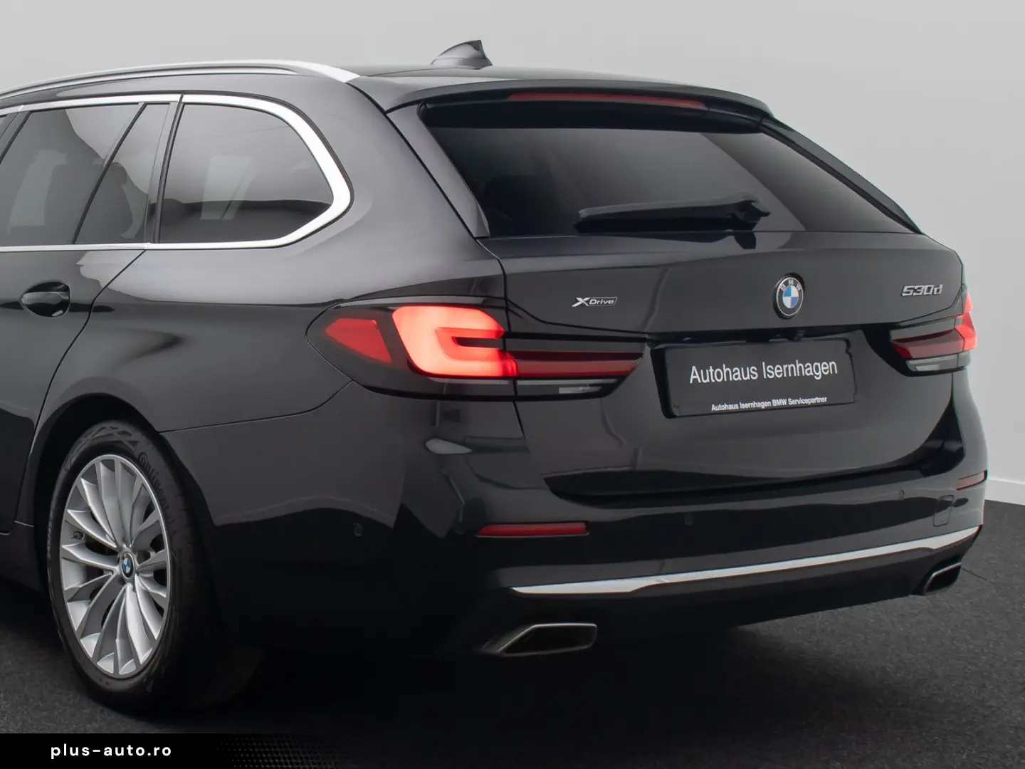 BMW 530d xD Luxury Line DAB HUD Kamera Sport Alarm