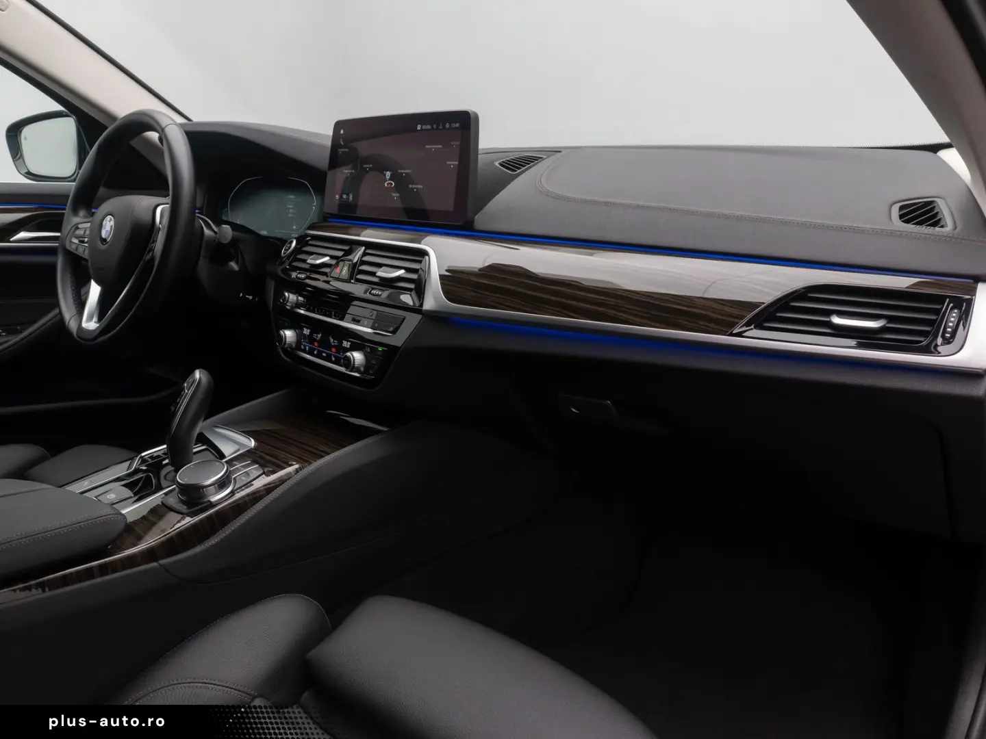 BMW 530d xD Luxury Line DAB HUD Kamera Sport Alarm