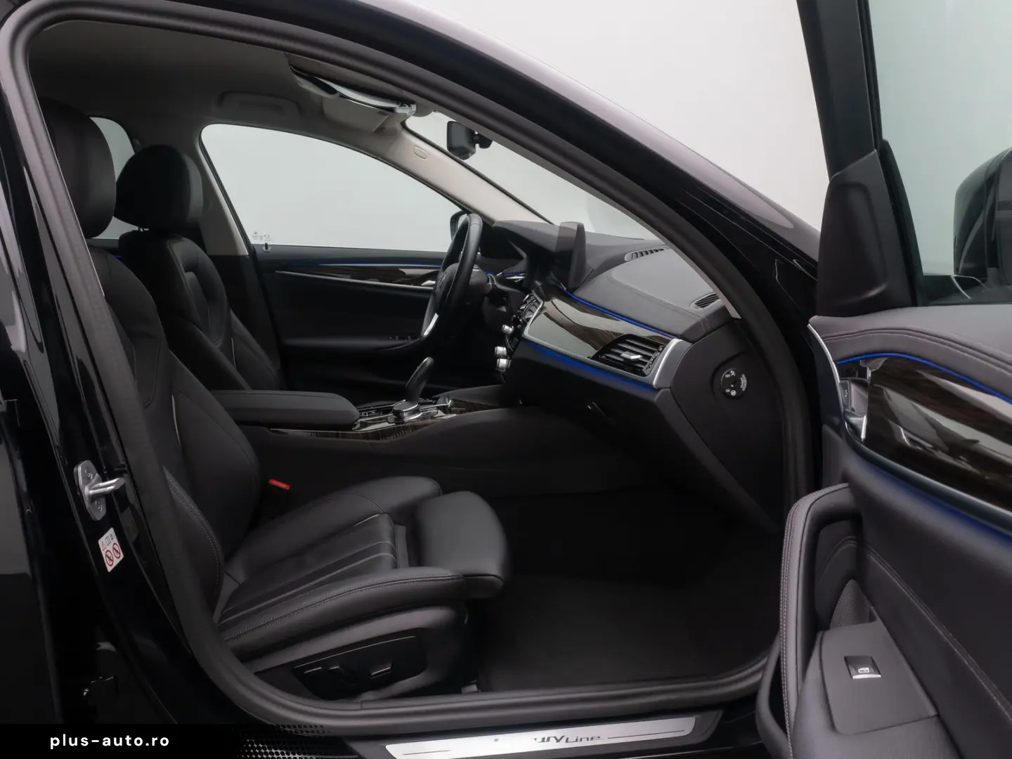 BMW 530d xD Luxury Line DAB HUD Kamera Sport Alarm