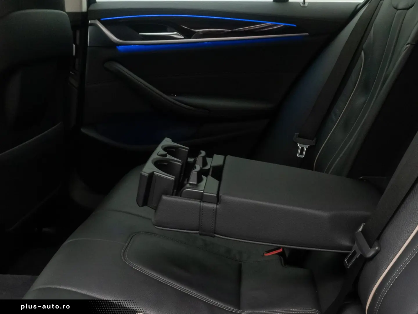 BMW 530d xD Luxury Line DAB HUD Kamera Sport Alarm