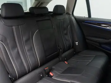 BMW 530d xD Luxury Line DAB HUD Kamera Sport Alarm